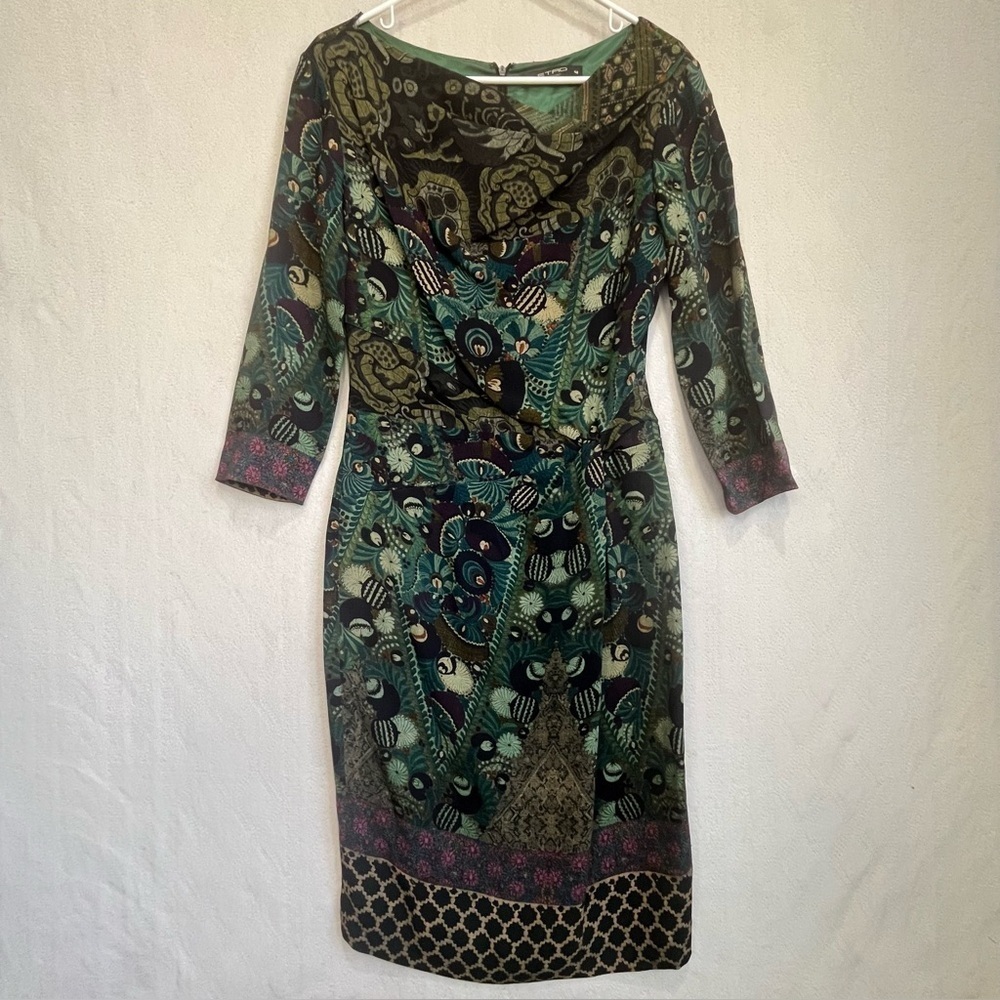 Etro Green Floral Fitted Midi Dress Sz 44 Viscose Multi-Print Green Black Pink